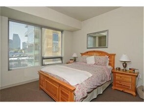 910 Lenora St in Seattle, WA - Building Photo - Building Photo