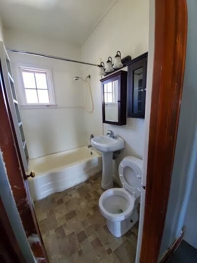 602 E 14th St-Unit -1 in Davenport, IA - Building Photo - Building Photo