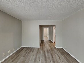 3969 Reservoir Blvd in Minneapolis, MN - Building Photo - Building Photo