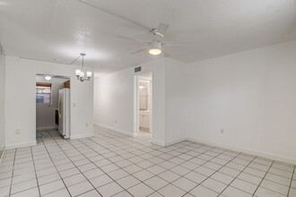 650 SW 2nd Ave in Boca Raton, FL - Building Photo - Building Photo