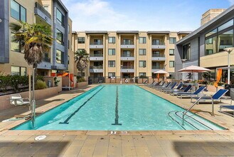 One Hundred Grand in Foster City, CA - Building Photo - Building Photo