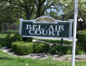 Bel Air Court in Columbus, OH - Foto de edificio - Building Photo