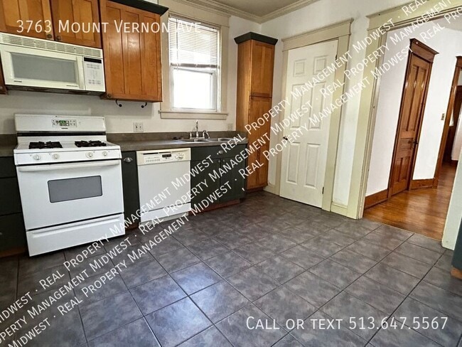 3763 Mt Vernon Ave in Cincinnati, OH - Building Photo - Building Photo