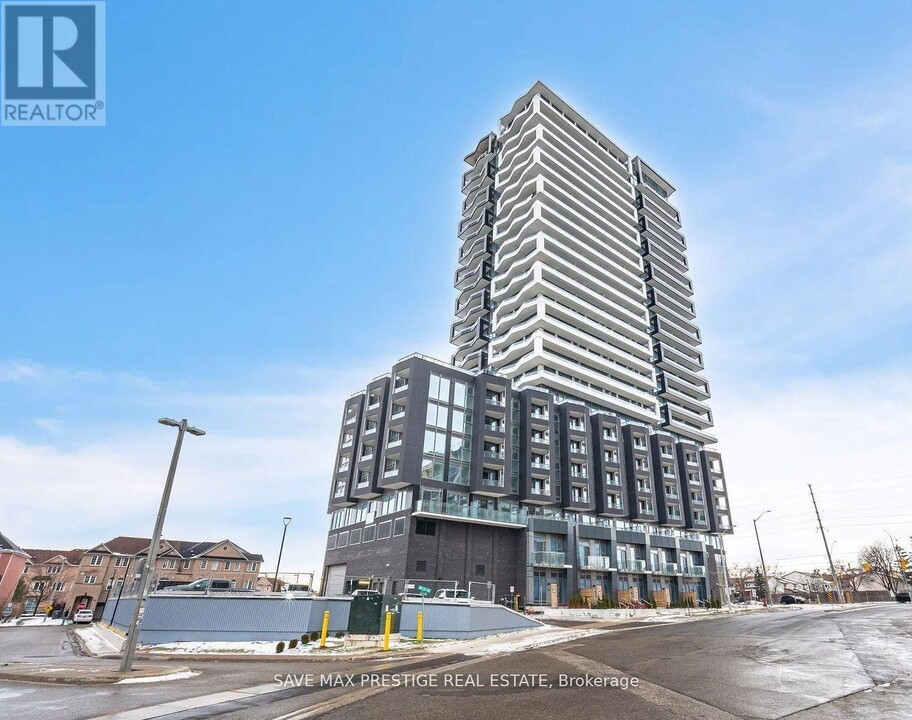 260-260 Malta Ave. in Brampton, ON - Building Photo