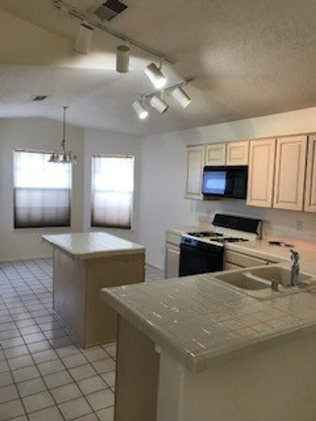 property at 1016 Salinas St SE
