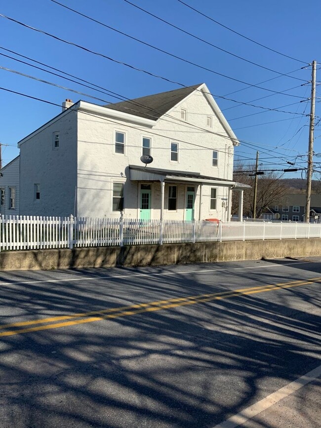 property at 3-5 Swamp Bridge Rd