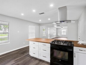 6421 Teluco St in Houston, TX - Building Photo - Building Photo