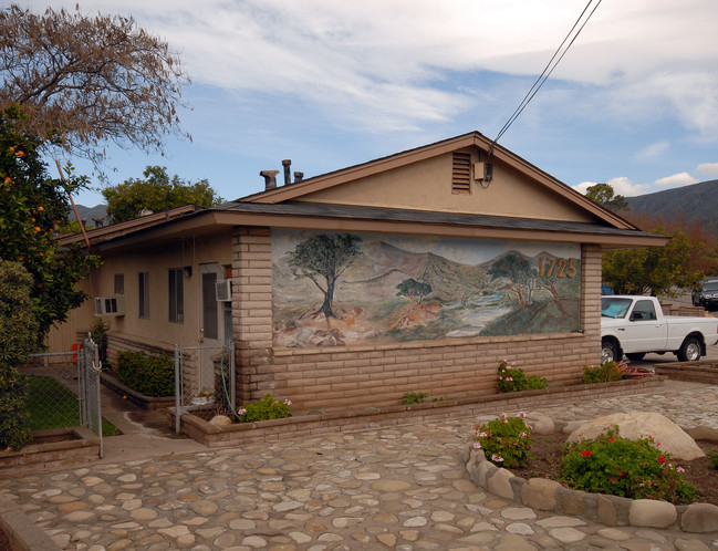 1725 Maricopa Hwy in Ojai, CA - Building Photo - Building Photo