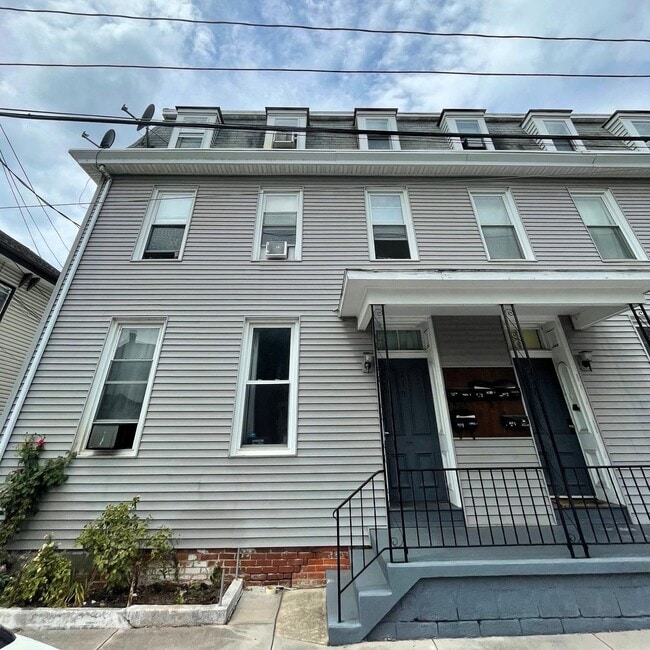 property at 219 W Water St