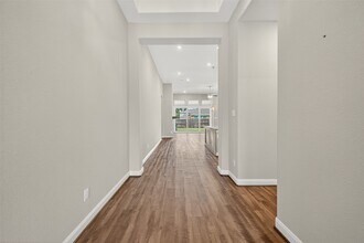 4403 Tumbling Leaf Ct in Sugar Land, TX - Building Photo - Building Photo