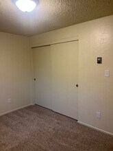 418 S Oakdale Ave in Medford, OR - Building Photo - Building Photo