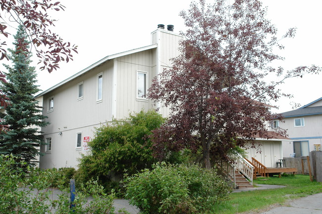 9521-9541 Morningside Loop in Anchorage, AK - Building Photo - Building Photo