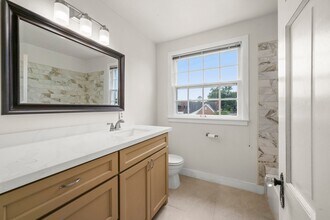 3223 Charleston St in Houston, TX - Foto de edificio - Building Photo