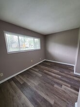 2684 Joyce Ave in Columbus, OH - Building Photo - Building Photo