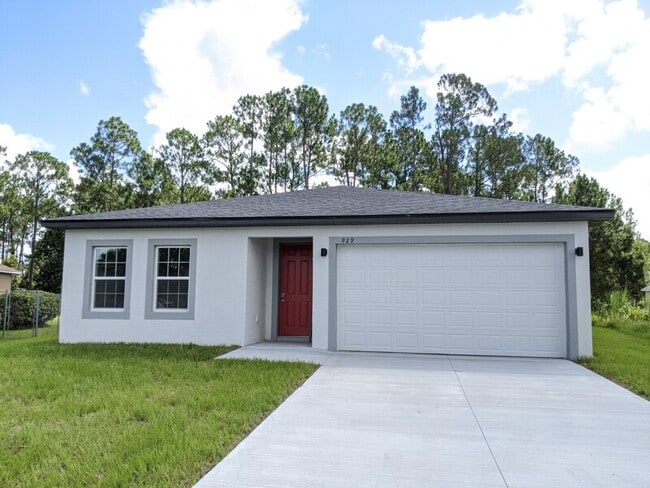 property at 929 Gateshead Ct