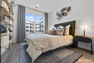 2000 Schindler Dr in South Amboy, NJ - Building Photo - Building Photo