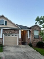 5456 Hampton Hill Cir in Tallahassee, FL - Building Photo