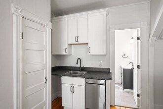 35 Saratoga Ave in South Glens Falls, NY - Building Photo - Building Photo