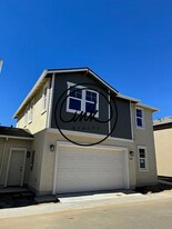 342 Cattail Cir in Gardnerville, NV - Building Photo