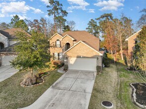 131 N Hawkhurst Cir in Magnolia, TX - Building Photo - Building Photo