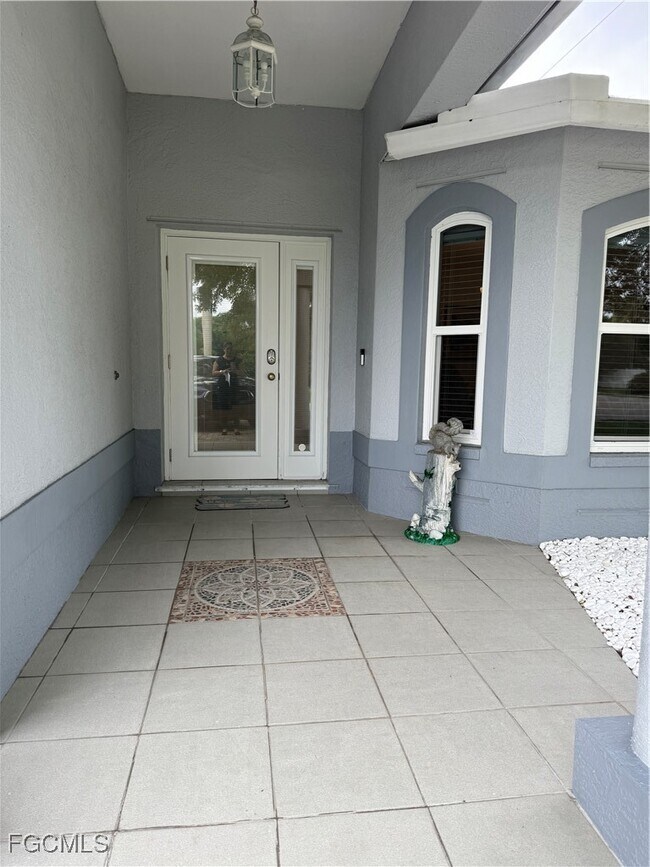 799 94th Ave N in Naples, FL - Building Photo - Building Photo