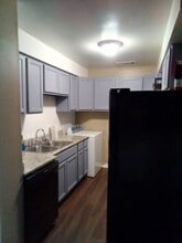 388 Jennifer Jean Dr, Unit 388 in Baton Rouge, LA - Foto de edificio - Building Photo