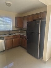 451 S 19th Ave in Hollywood, FL - Building Photo - Building Photo