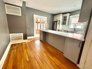 3415 Locust St in Kansas City, MO - Building Photo - Building Photo