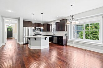 112 Harlow Bnd in Chapel Hill, NC - Building Photo - Building Photo