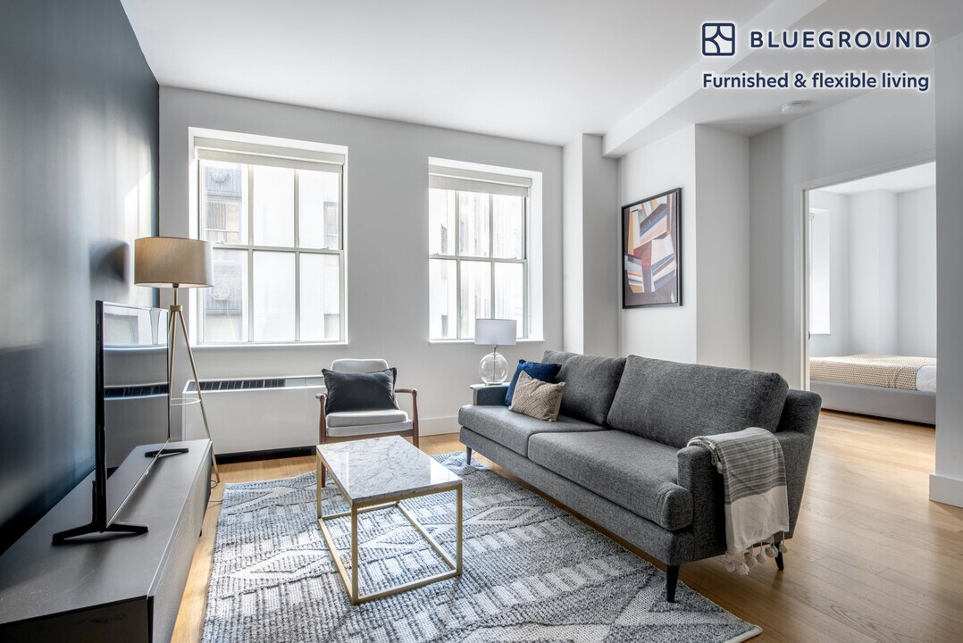 63 Wall St in New York, NY - Building Photo