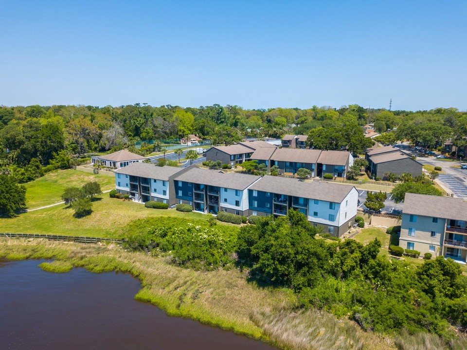 Tree House Apartments in Jacksonville, FL - Building Photo