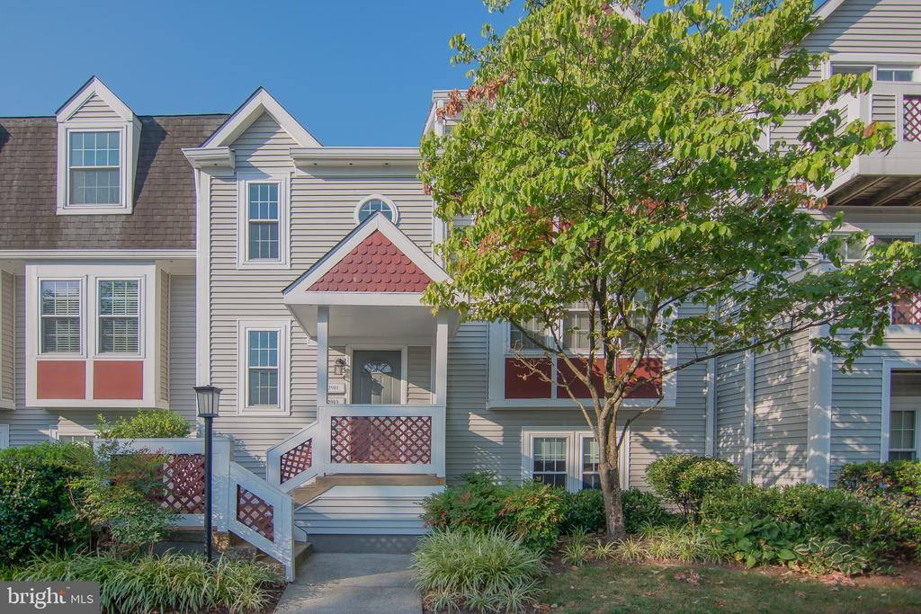 12913 Lee Jackson Mem Hwy-Unit -A in Fairfax, VA - Building Photo