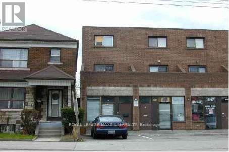 1839-1839 Davenport Rd in Toronto, ON - Building Photo