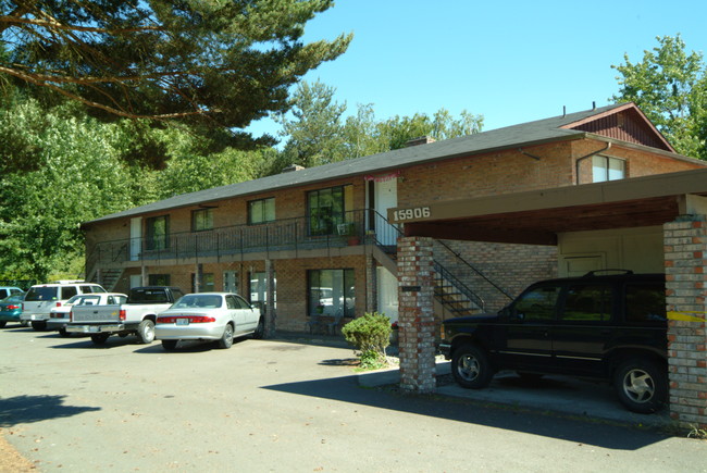 15818-15906 Elm St E in Sumner, WA - Foto de edificio - Building Photo