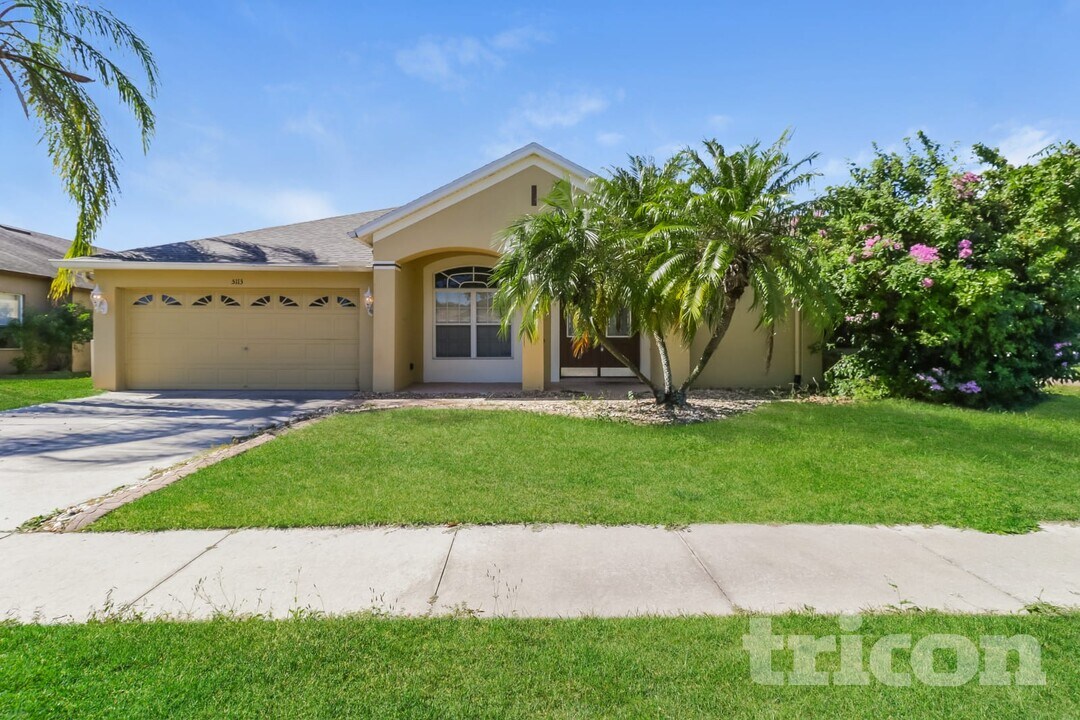 5113 Alderbrook Pl in Land O Lakes, FL - Building Photo