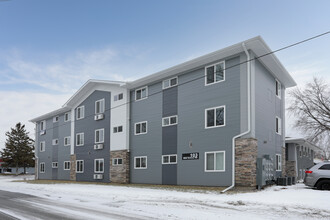 Aspen Apartments in Fridley, MN - Building Photo - Building Photo