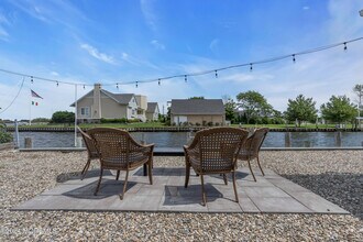 101 Sandy Point Dr in Brick, NJ - Building Photo - Building Photo