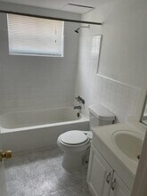 8502 NW 35th St in Coral Springs, FL - Building Photo - Building Photo