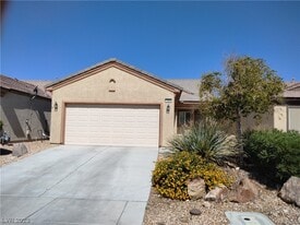 7453 Crested Quail St