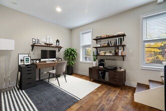 5161 Stanton Ave in Pittsburgh, PA - Building Photo - Building Photo