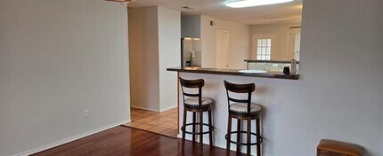 1722 Creekpoint Dr in Lewisville, TX - Building Photo - Building Photo