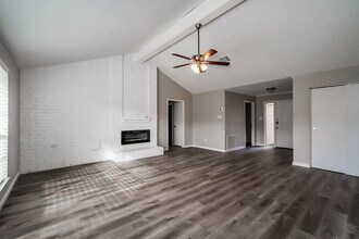 16311 Alametos Dr in Houston, TX - Building Photo - Building Photo