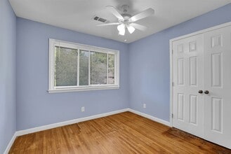 3960 La Salle Way SW in Atlanta, GA - Building Photo - Building Photo