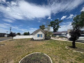 59 E 400 N in Tooele, UT - Building Photo - Building Photo