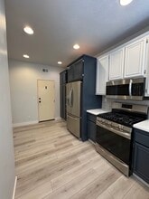 5 Meadowbrook, Unit 5 MEADOWBROOK in Aliso Viejo, CA - Building Photo - Building Photo