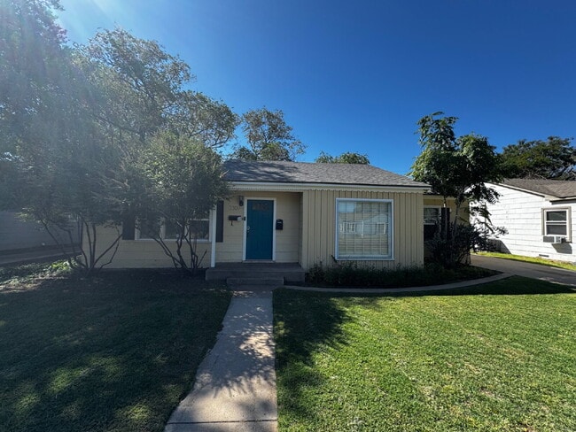 3307 29th St in Lubbock, TX - Building Photo - Building Photo
