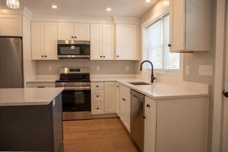 16 Vernon St in Middleboro, MA - Building Photo - Building Photo