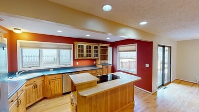 1301 Center St in Marquette, MI - Building Photo - Building Photo