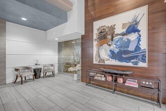 415 Church St, Unit 2602 in Nashville, TN - Building Photo - Building Photo