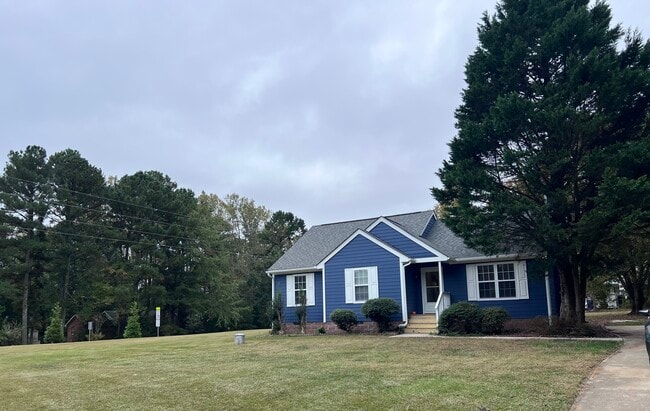 5 Holding-Young Rd in Youngsville, NC - Building Photo - Building Photo